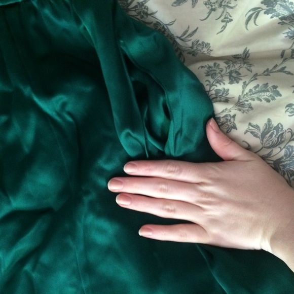 Vintage Emerald 100% Silk Dress - Picture 6 of 7